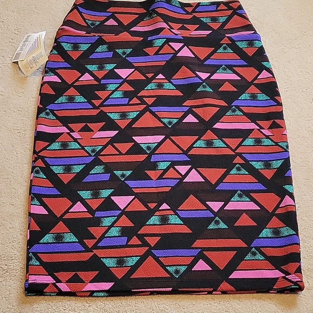 LuLaRoe Cassie Small Skirt New Black Red Purple Green Pink Geometric - Picture 4 of 4